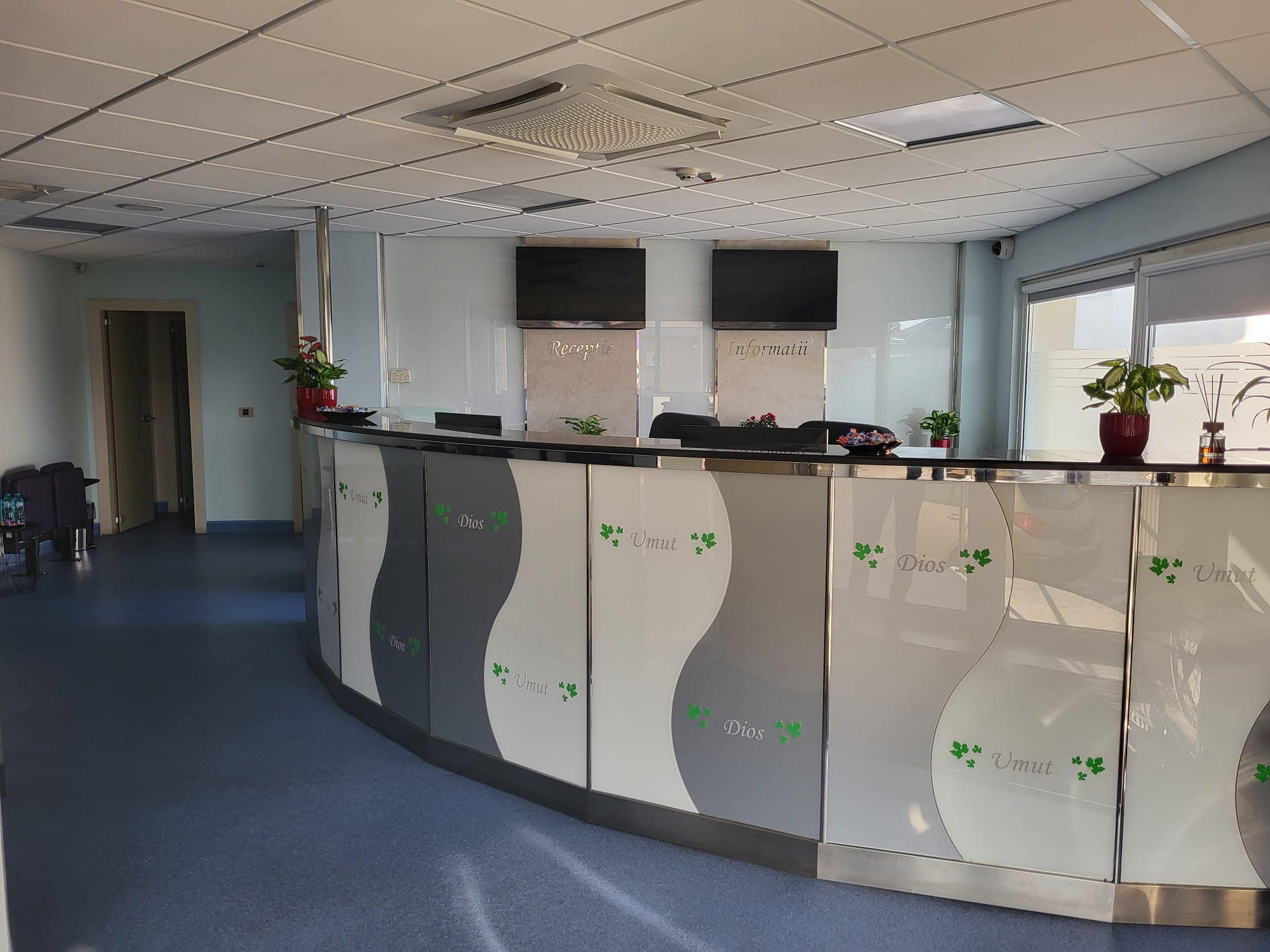 329704958_701197388455573_2154091697687500911_n